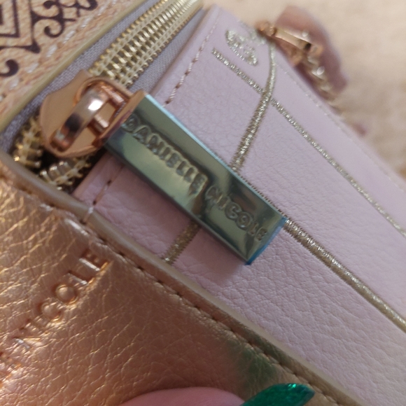 Harry Potter X Danielle Nichole hedwig crossbody - Picture 2 of 7